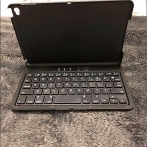 JETech iPad mini case with keyboard